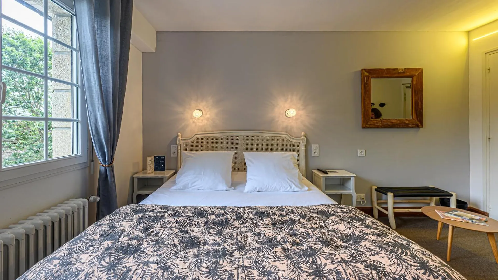 ***  Naeco Erdeven Hotel France